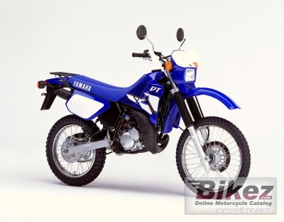 2002 Yamaha DT 125 R photo